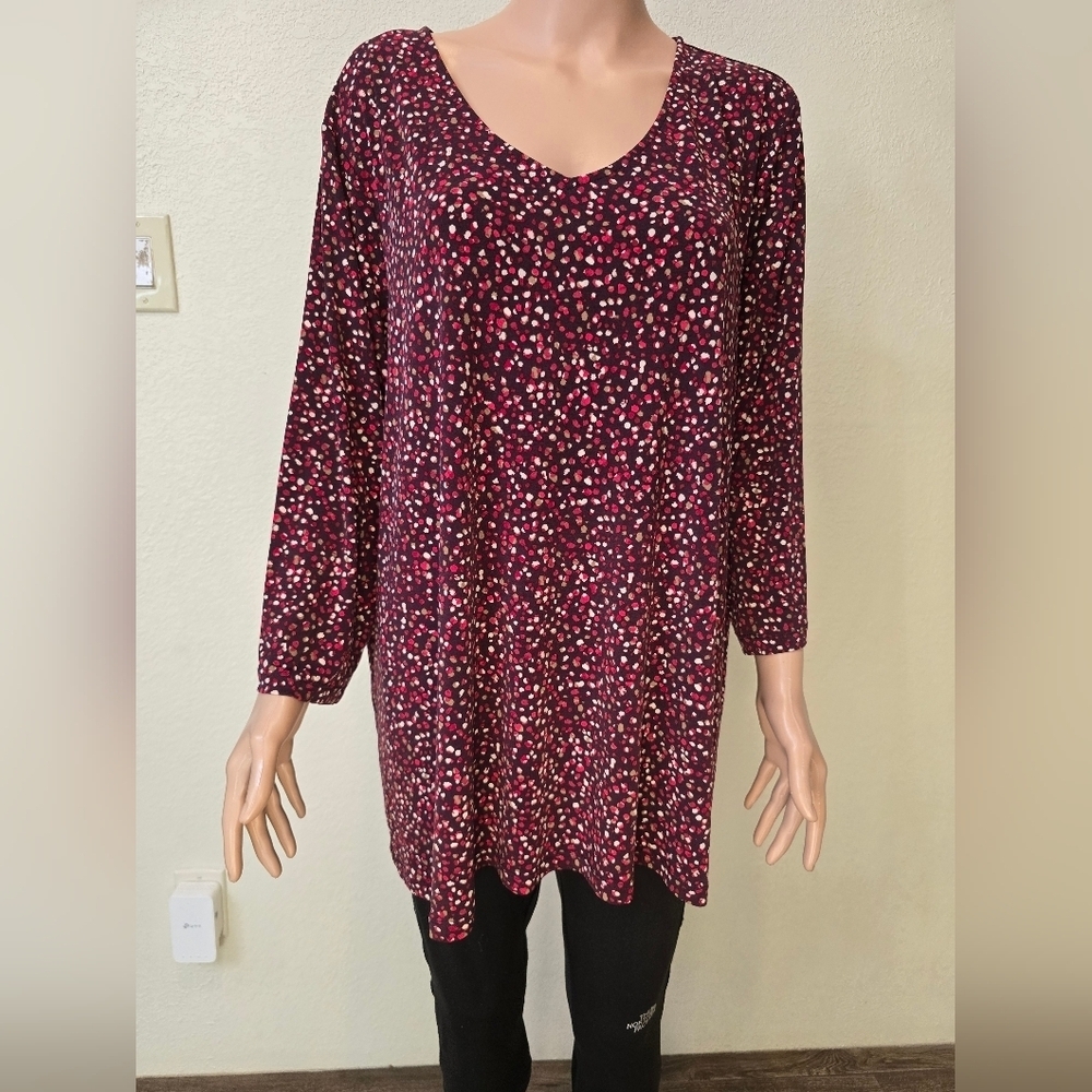 Susan Graver Blouse Top 2x  Abstract V Neck Stretch Long Sleeve